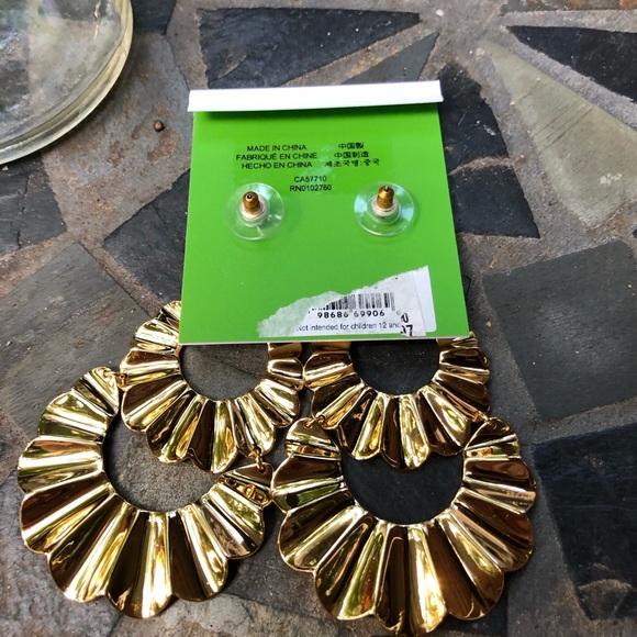 Kate Spade ♠️ Triple Drop earrings, gold. NWOT. - Picture 5 of 5